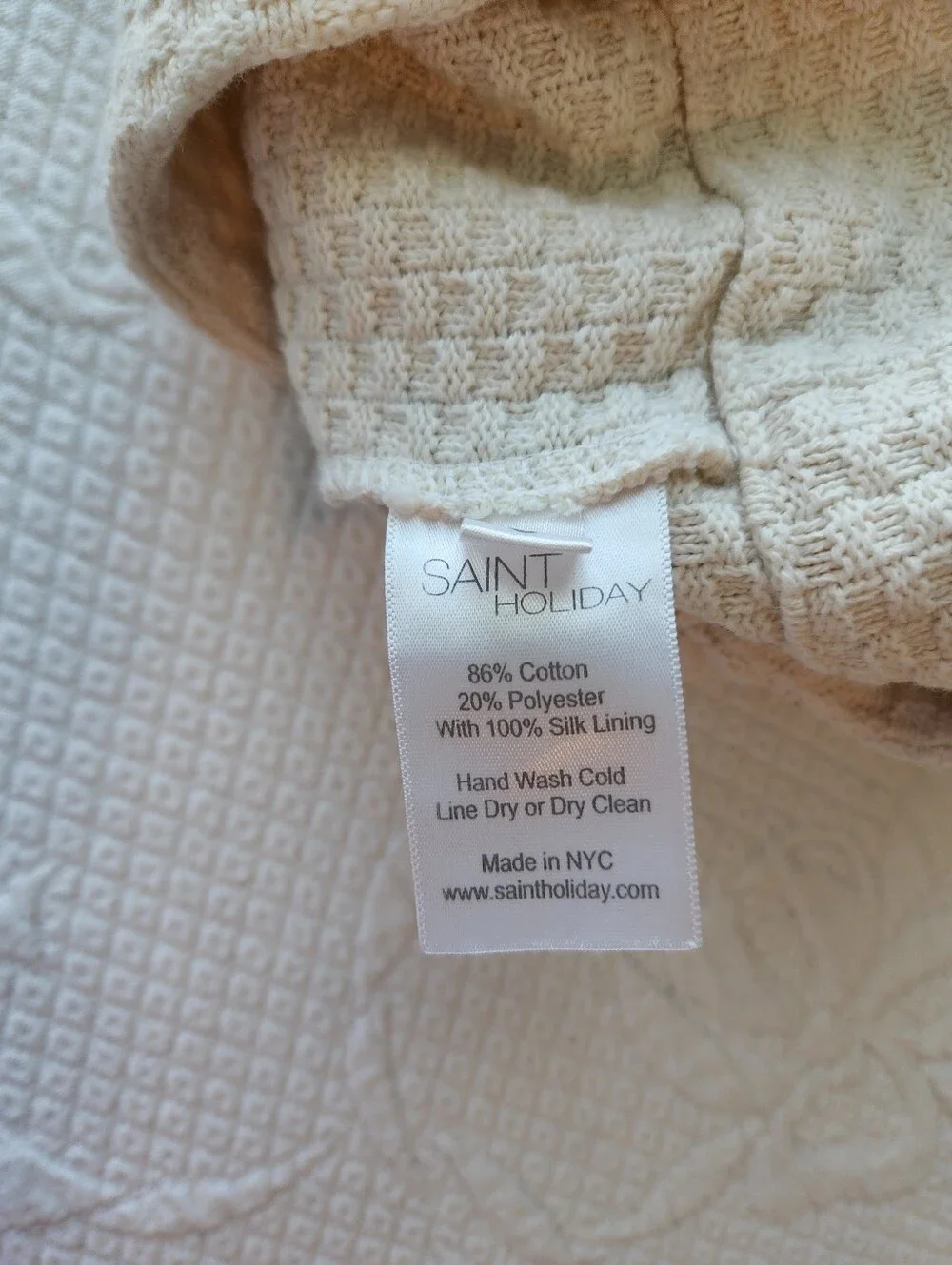 High-Waist Cream Textured Knit Women's Shorts with Elastic Waist